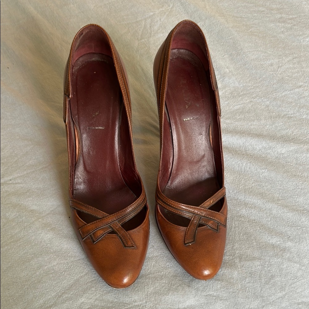 Vintage Prada Brown Leather Heels with Bow Detail